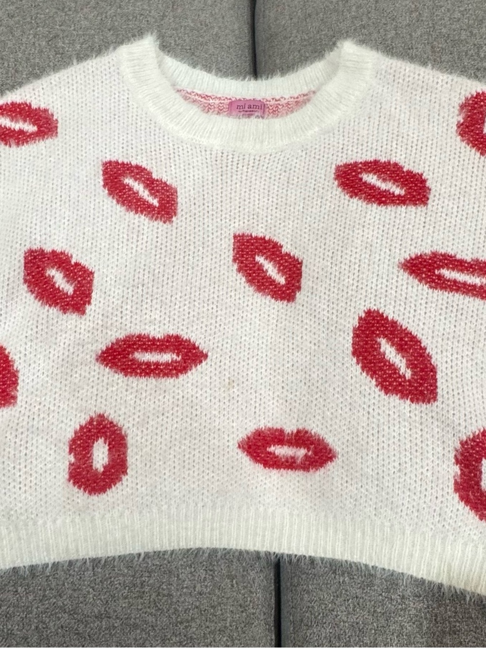 miami White Crewneck Sweater with Red Lip Motif